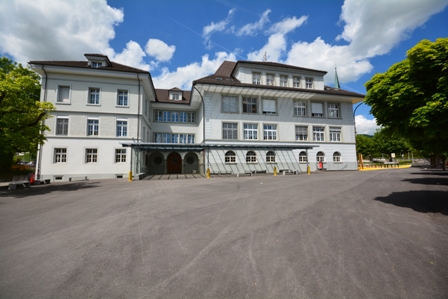 Schulhaus Oberdorf